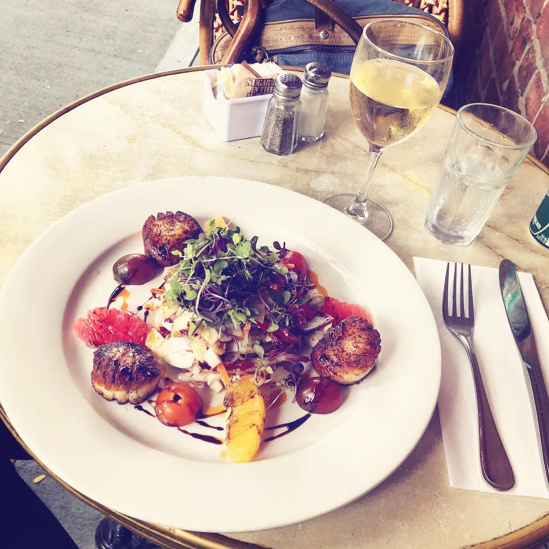 Day off and a nice scallop salad for lunch