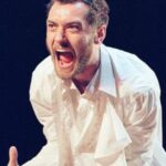 Jude Law rocks as Hamlet