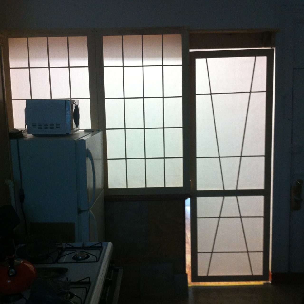 DIY Japanese Shoji Wall for Small Spaces