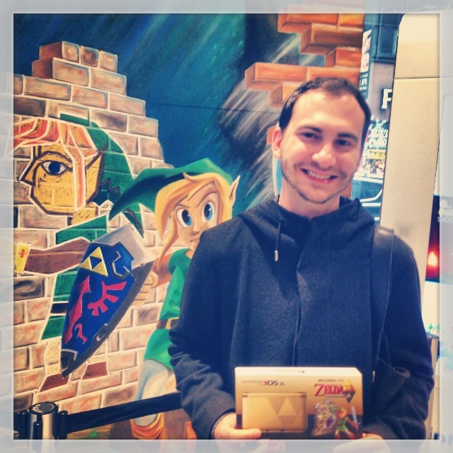 Special edition Zelda 3DS XL #LinkBetweenWorlds