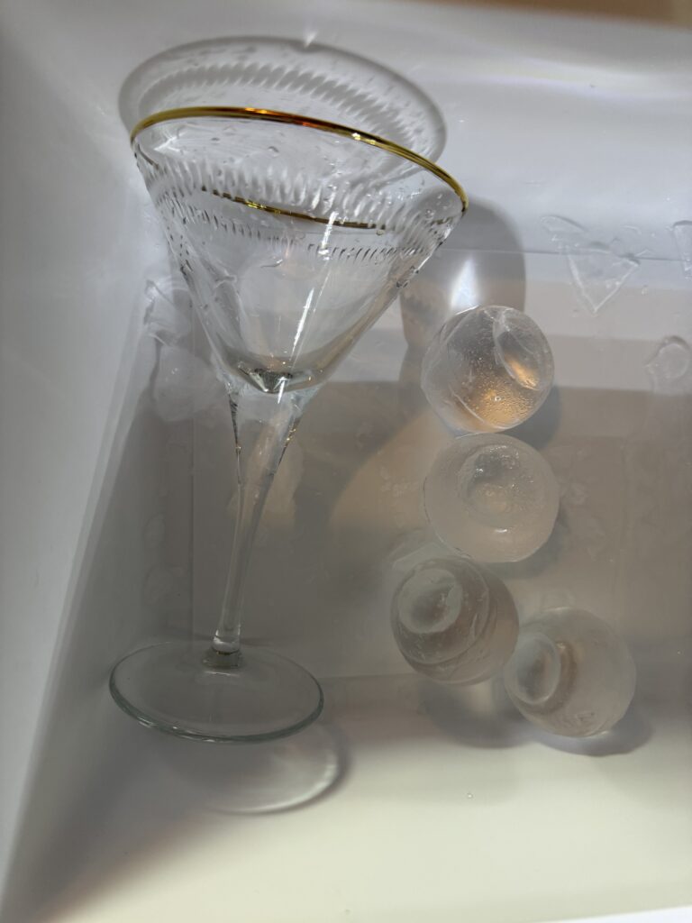 vesper martini chill martini glass