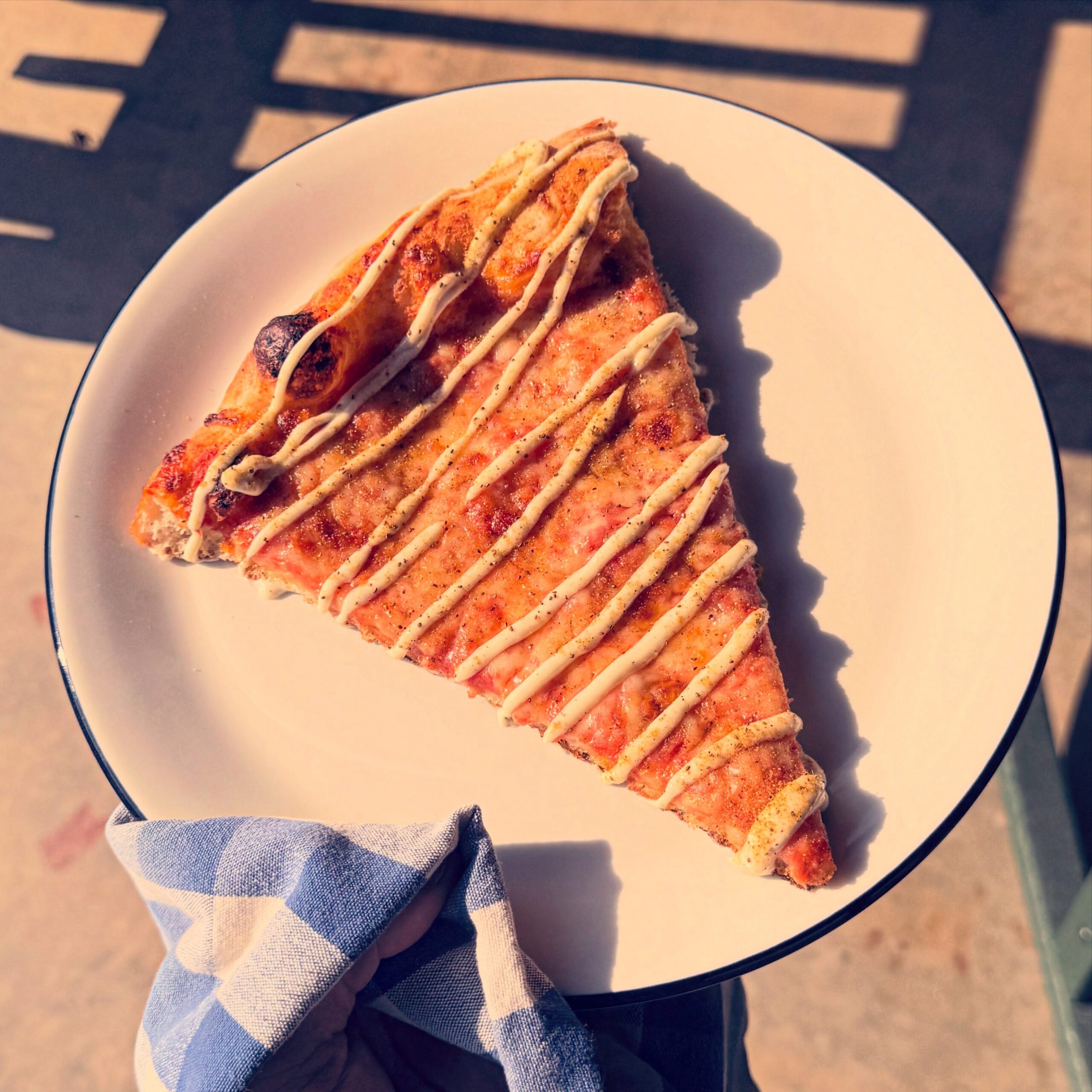 I’ll Have My Pizza May-Bay Style
